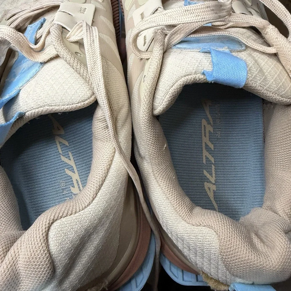 Altra Lone Peak 7 Beige Blue AL0A7R7G922 Women's Size 8 Trail Running Shoes